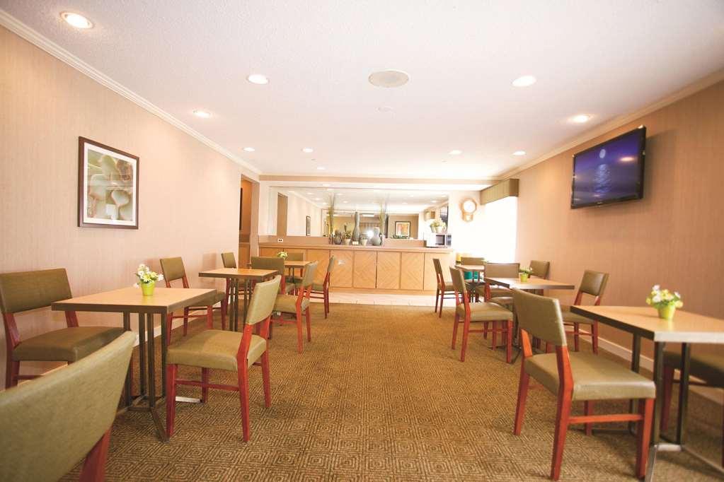 Americinn By Wyndham Glendale Milwaukee Whitefish Bay Phòng bức ảnh