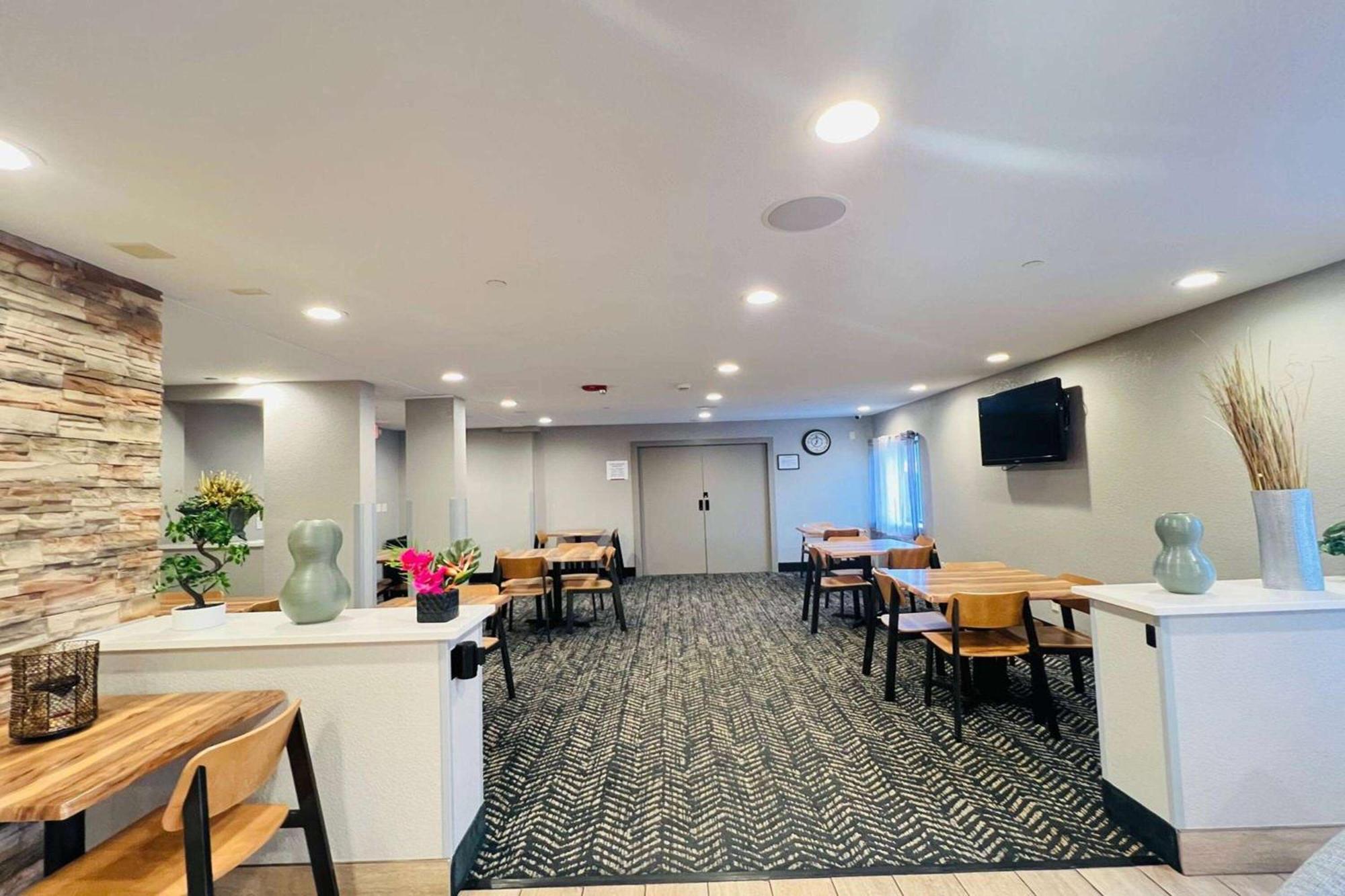 Americinn By Wyndham Glendale Milwaukee Whitefish Bay Ngoại thất bức ảnh